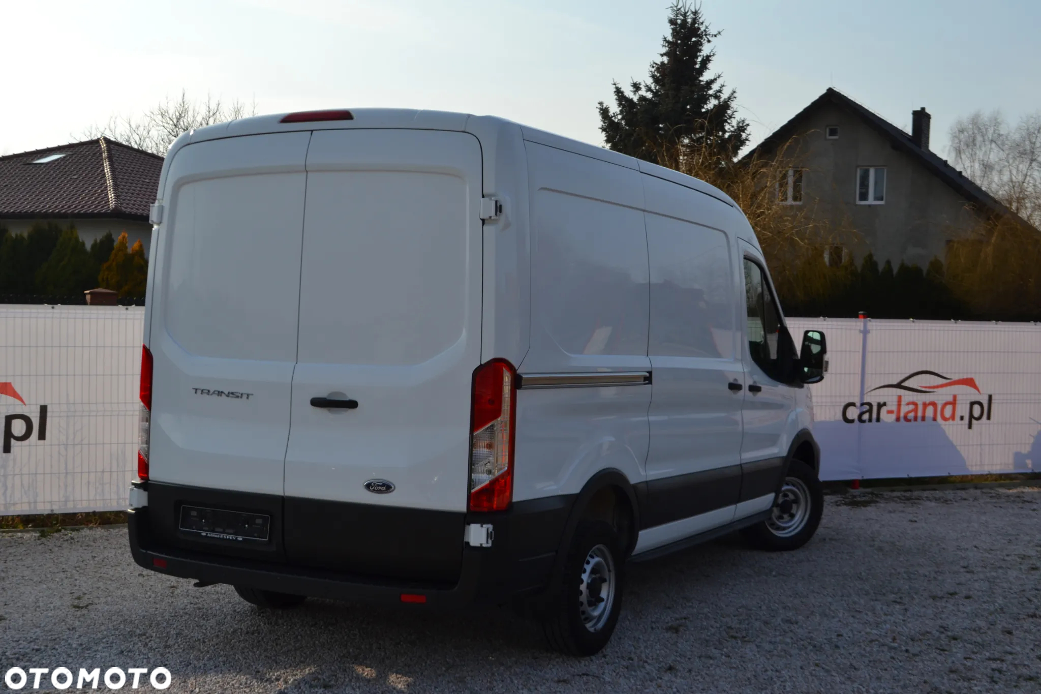 Ford Tranit - 11
