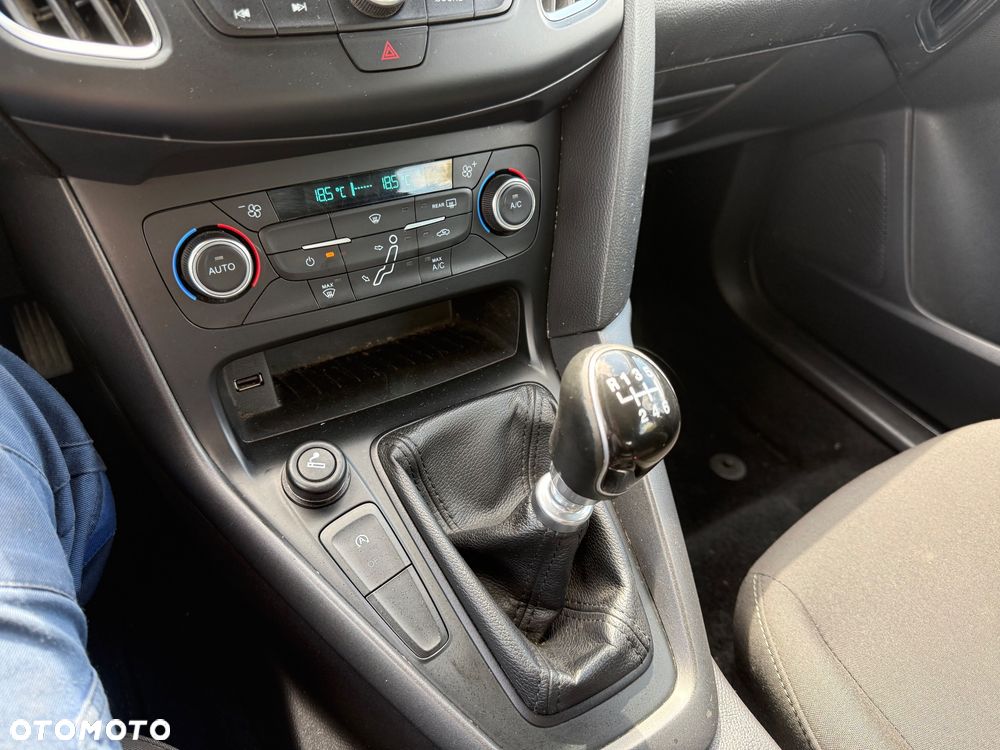 Ford Focus 1.5 TDCi Platinium X - 15