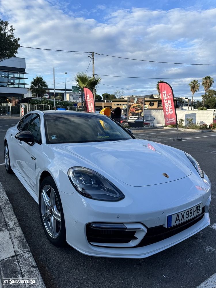 Porsche Panamera Sport Turismo 4S E-Hybrid - 19