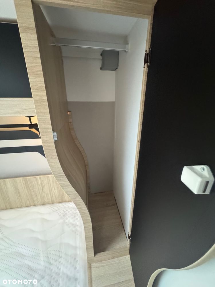 Ford Chausson 798 Titanium Ultimate - 35