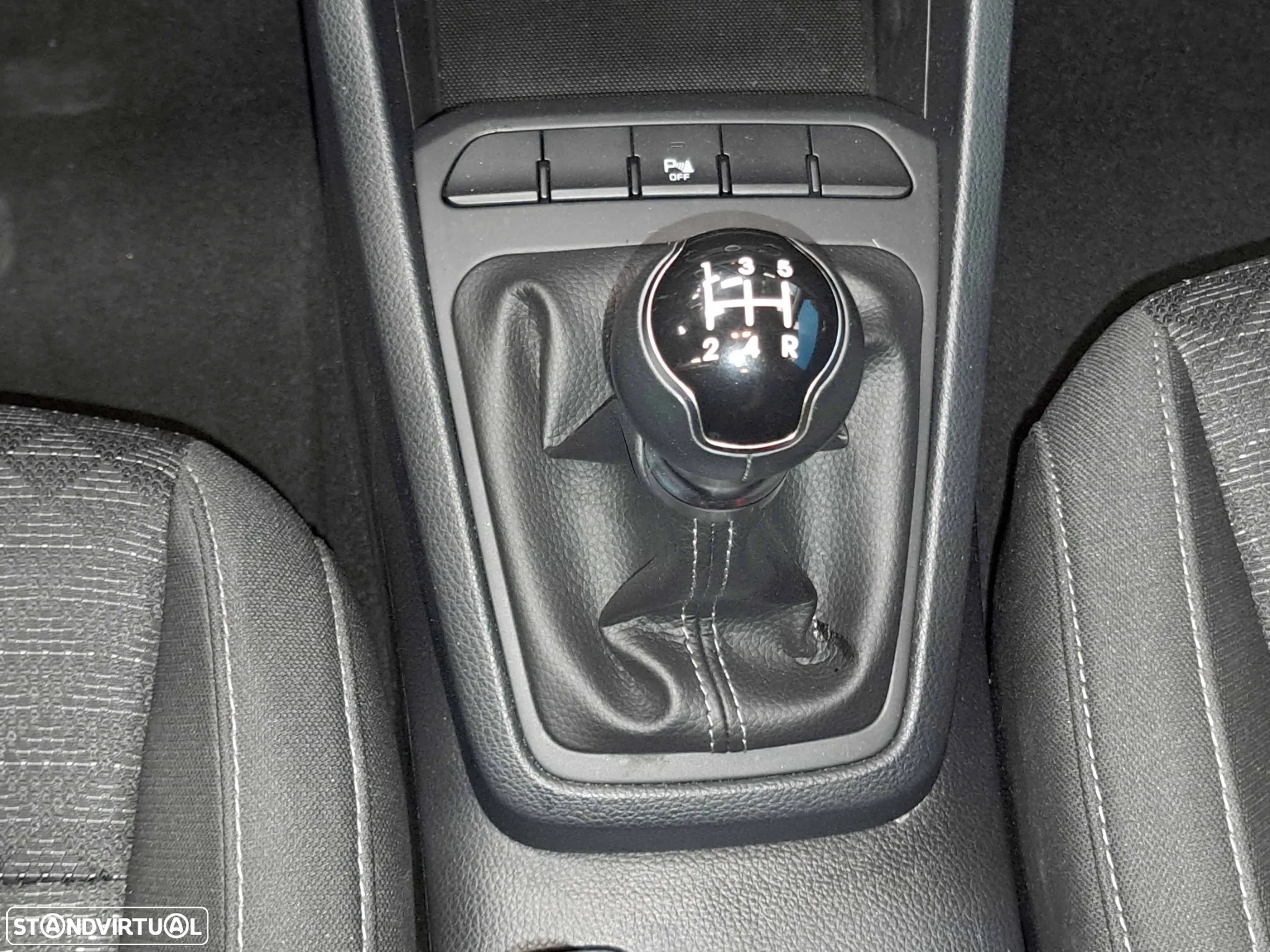 Kia Rio 1.2 CVVT Dynamic - 17