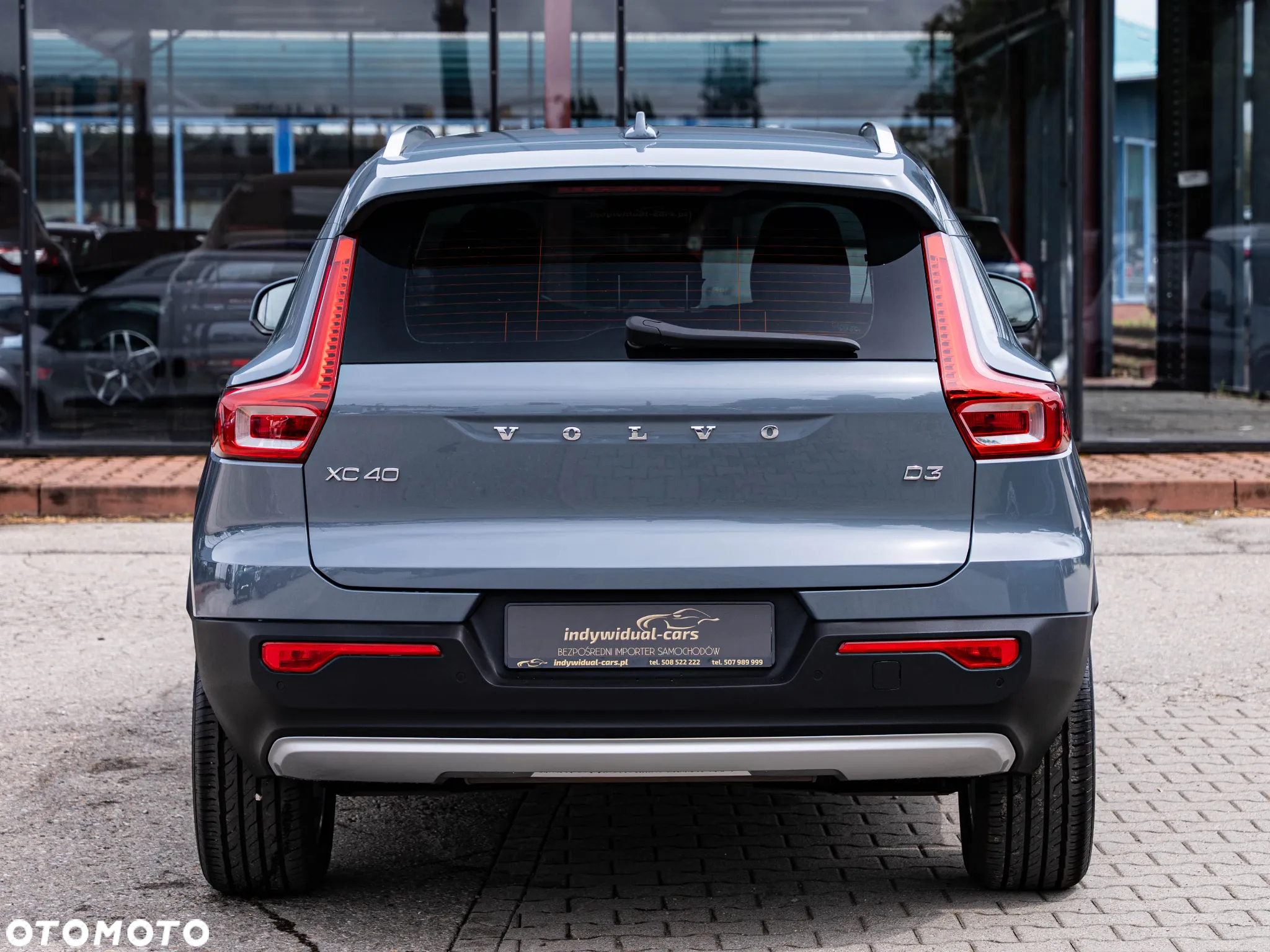 Volvo XC 40 D3 SCR Momentum Core - 18