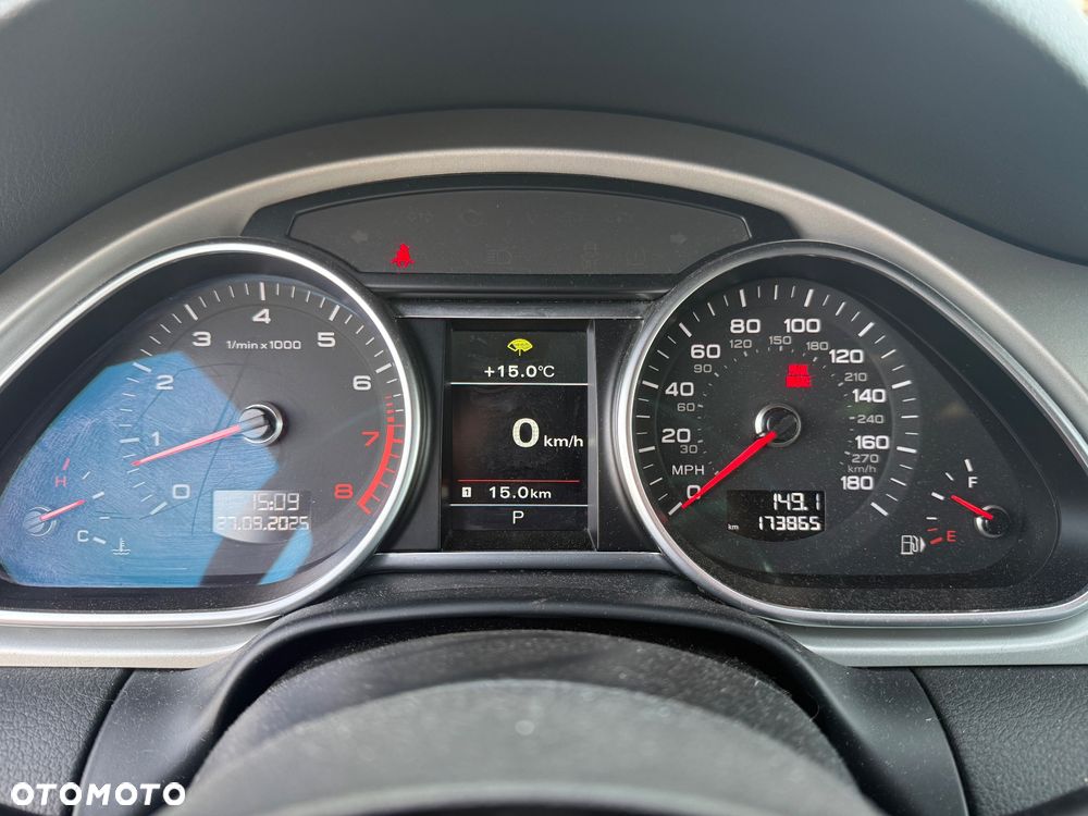 Audi Q7 3.0 TFSI Quattro Tiptronic - 11