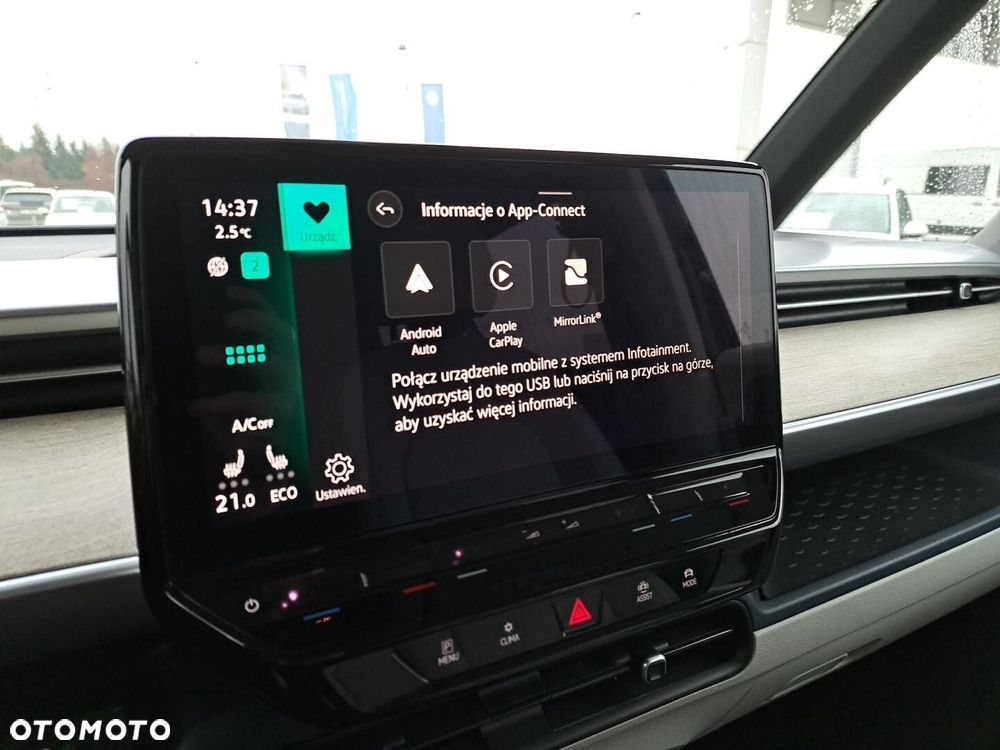 Volkswagen ID. Buzz 150 kW (204 PS) / skrzynia biegów: automatyczna 1 biegowa rozstaw osi: 2988 mm - 14