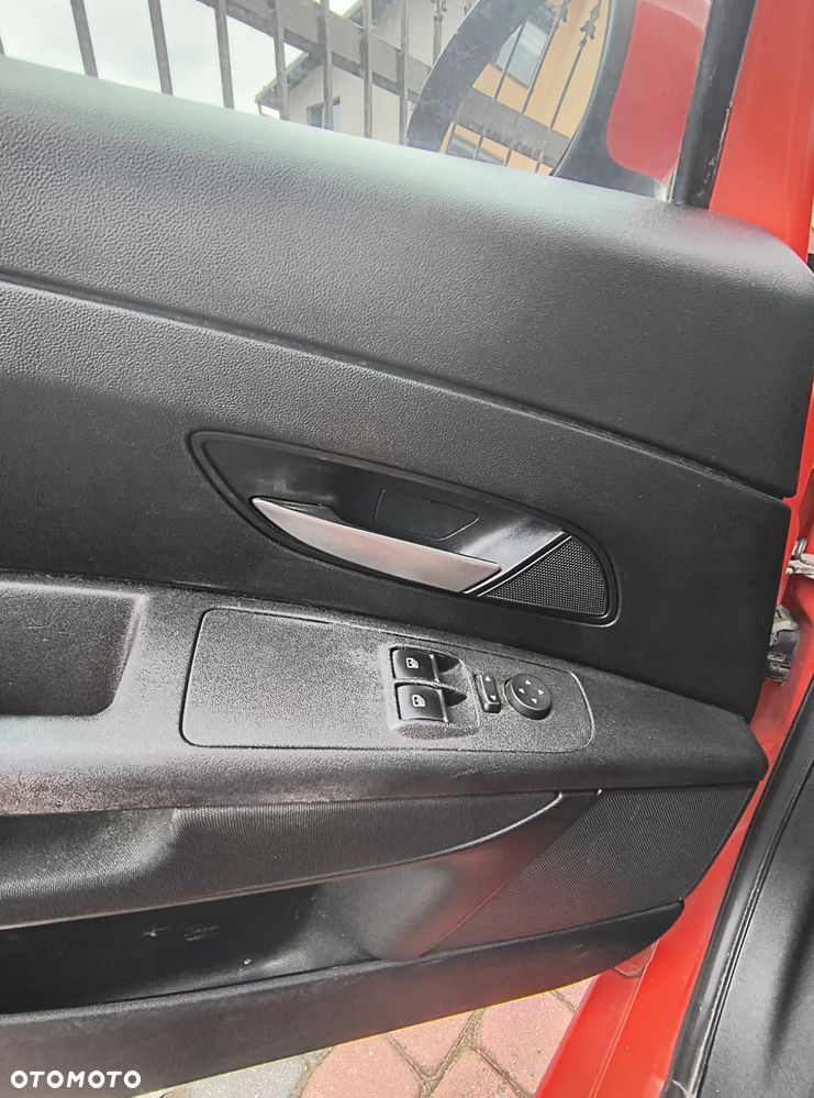 Fiat Grande Punto - 11