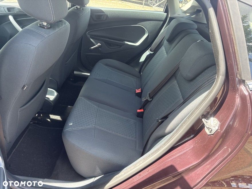 Ford Fiesta 1.25 Titanium - 13
