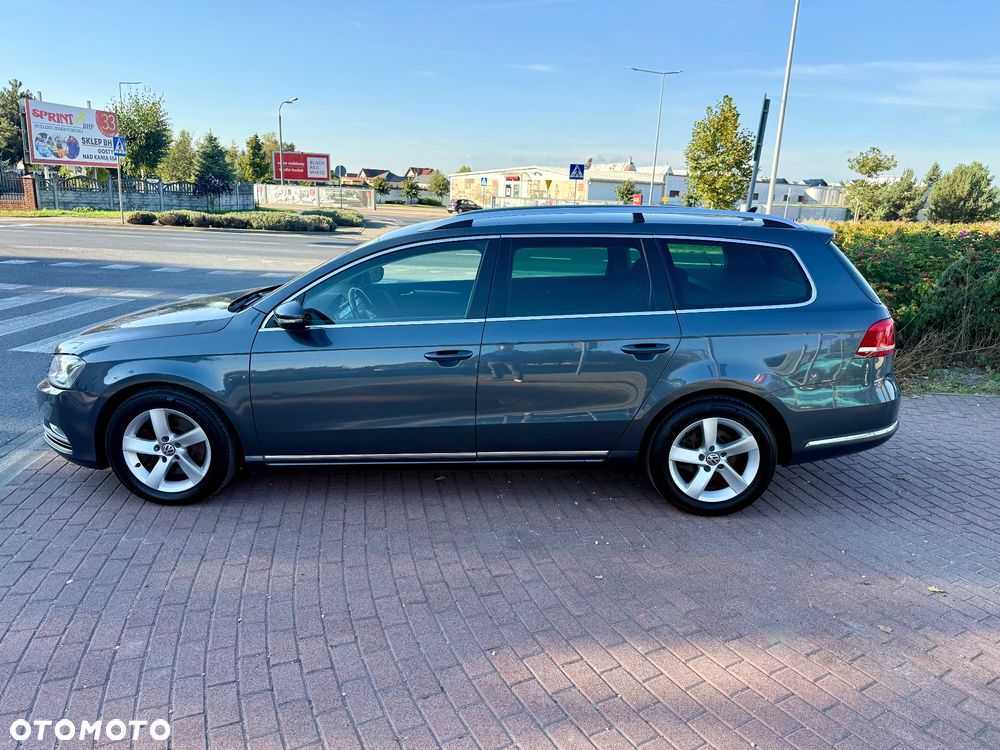 Volkswagen Passat 2.0 Blue TDI DSG SCR Highline - 22