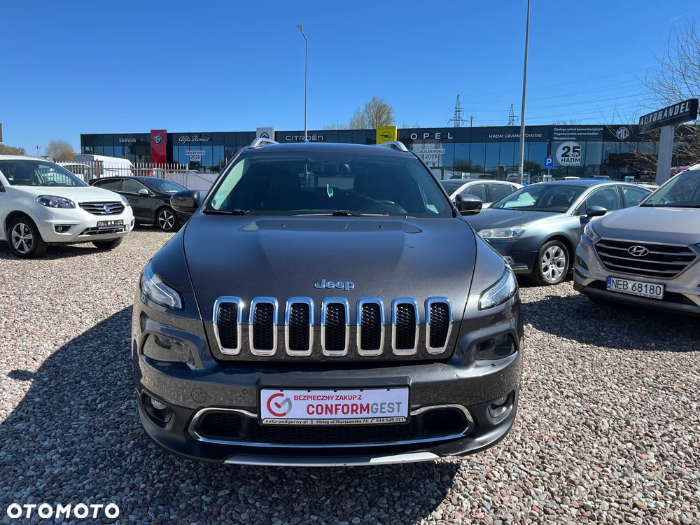 Jeep Cherokee - 10