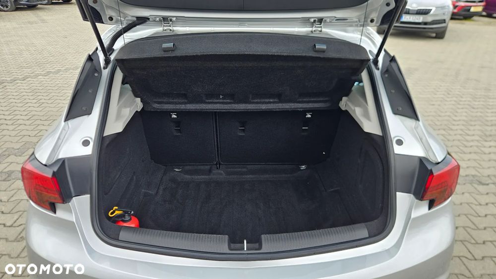 Opel Astra 1.4 T Enjoy - 15