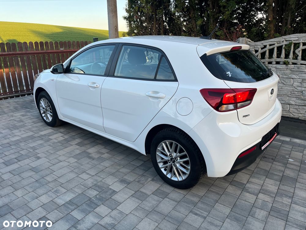 Kia Rio 1.2 Edition 7 - 26