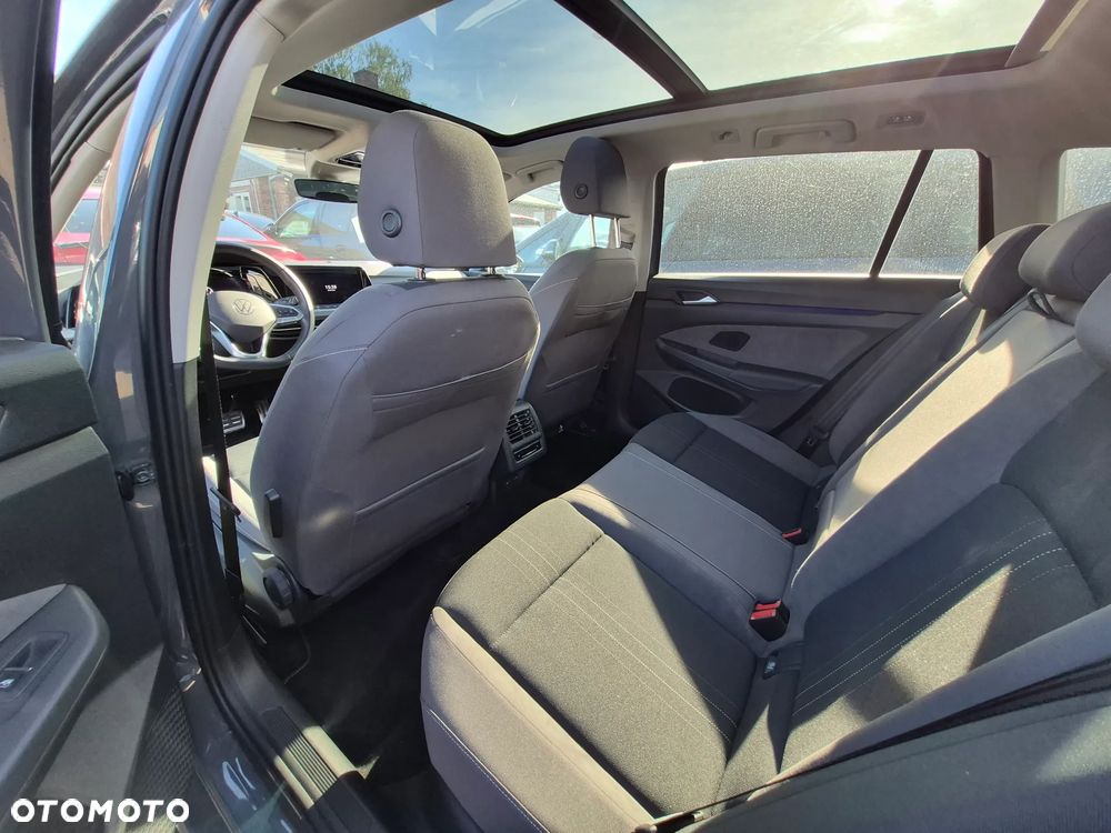 Volkswagen Golf - 18
