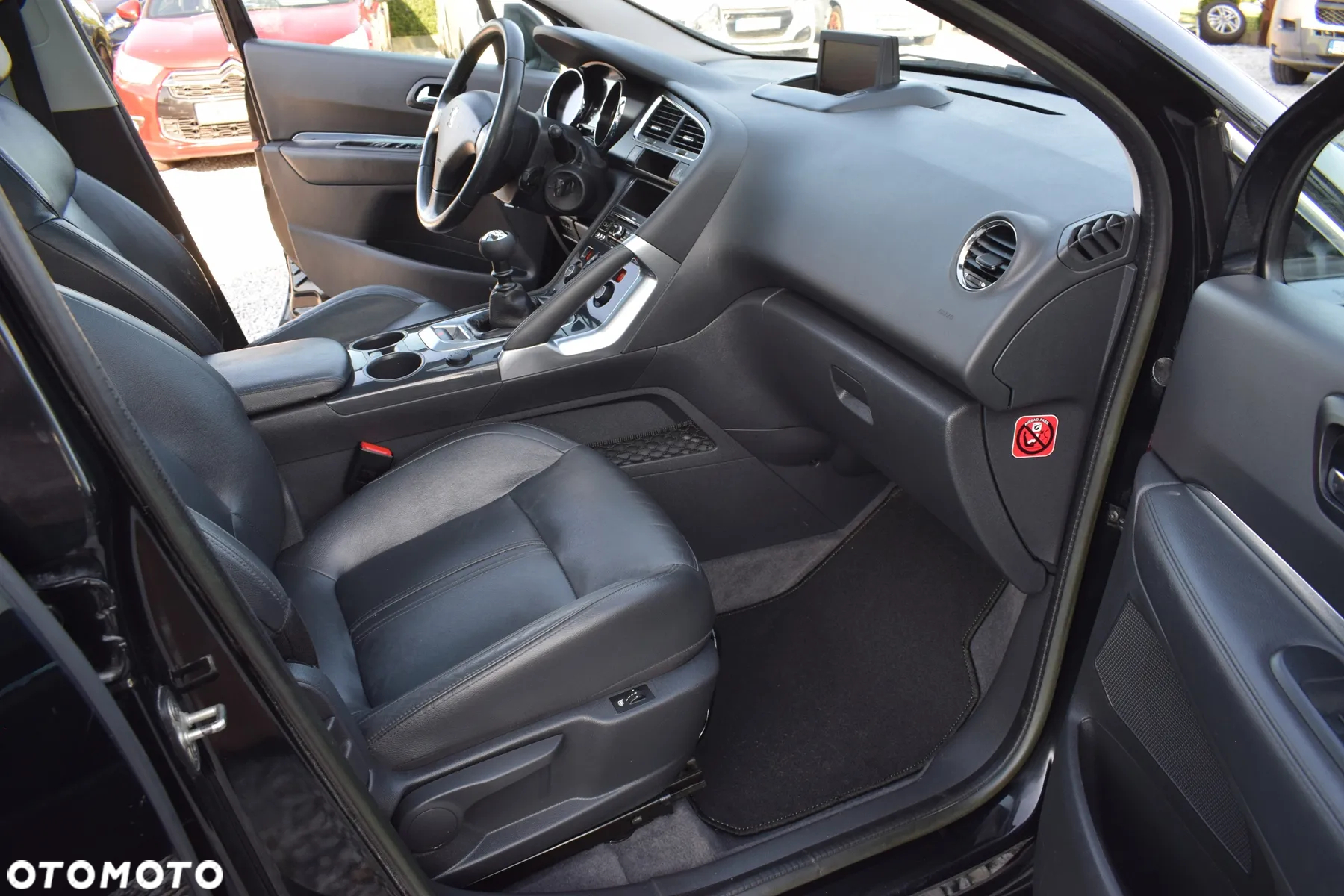 Peugeot 3008 1.6 HDi Premium - 11