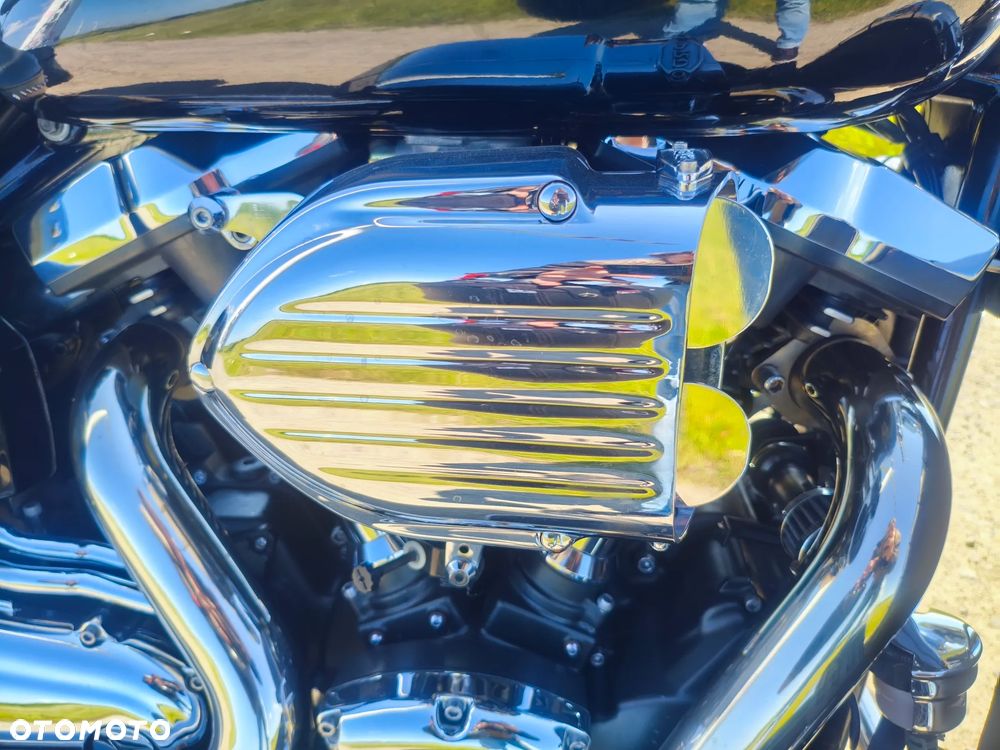 Yamaha Road Star - 19