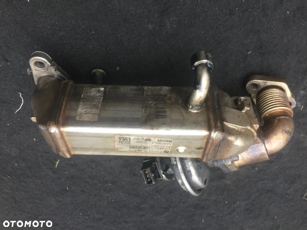 Części do silnika BMW 2.0D (N47) - Głowica, Rozrusznik, EGR, Przepustnica, Listwa wtryskowa, Pompa - 28