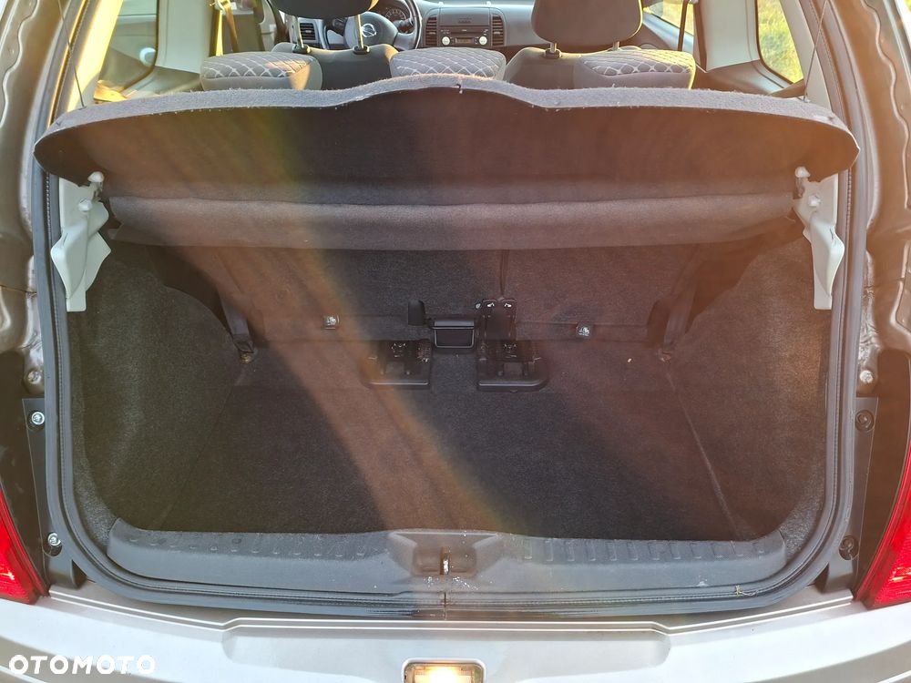 Nissan Micra - 8