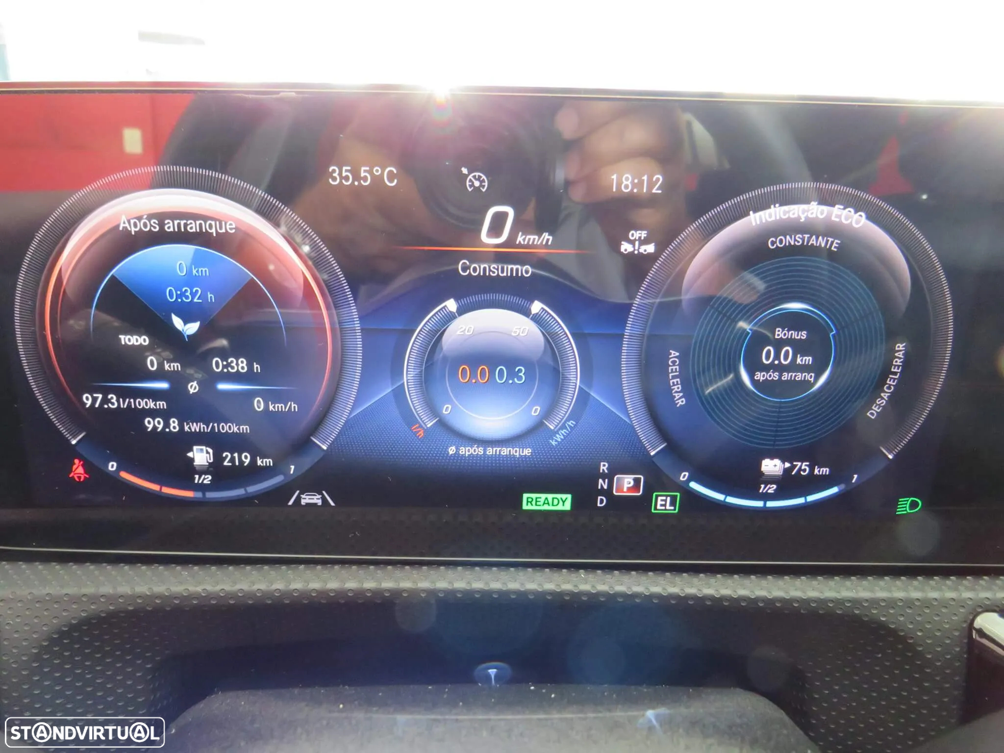 Mercedes-Benz A 250 Limousine e AMG Line - 22