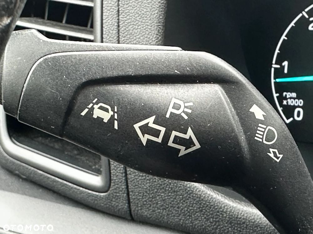 Ford TRANSIT CUSTOM - 20