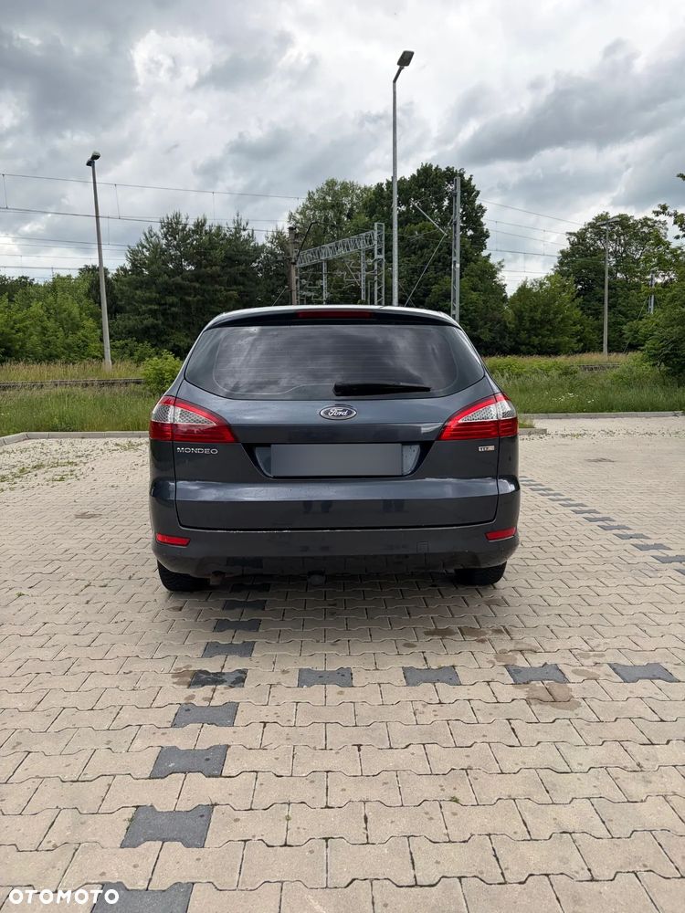 Ford Mondeo - 2