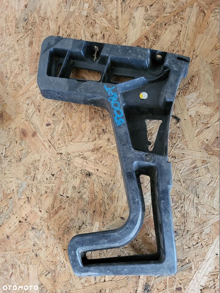 Ślizg zderzaka prawy tył Peugeot 5008 - 2