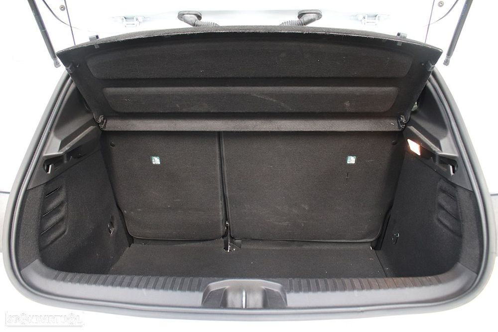 Renault Clio 1.0 TCe Evolution - 24