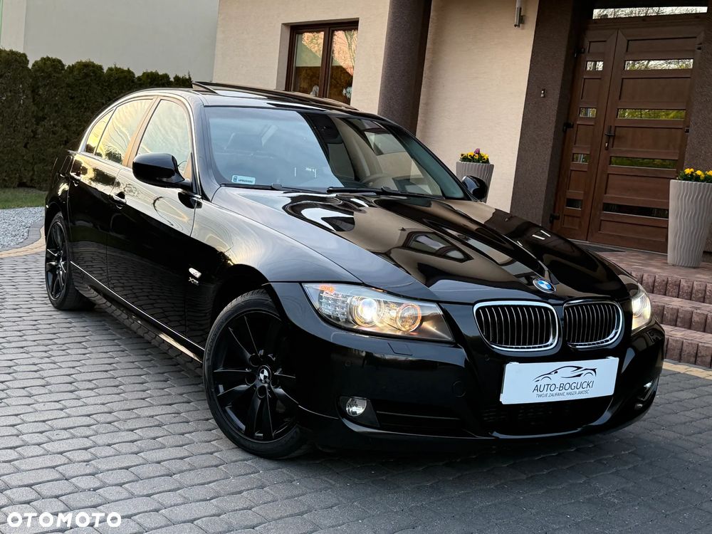 BMW Seria 3 320d xDrive DPF - 1