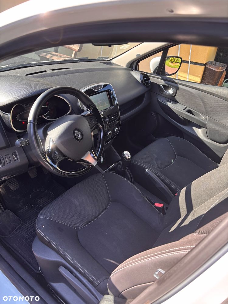 Renault Clio 1.5 dCi Alize - 6