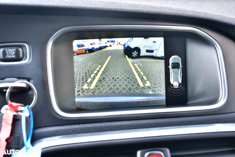 Volvo V40 D3 Geartronic Summum - 13