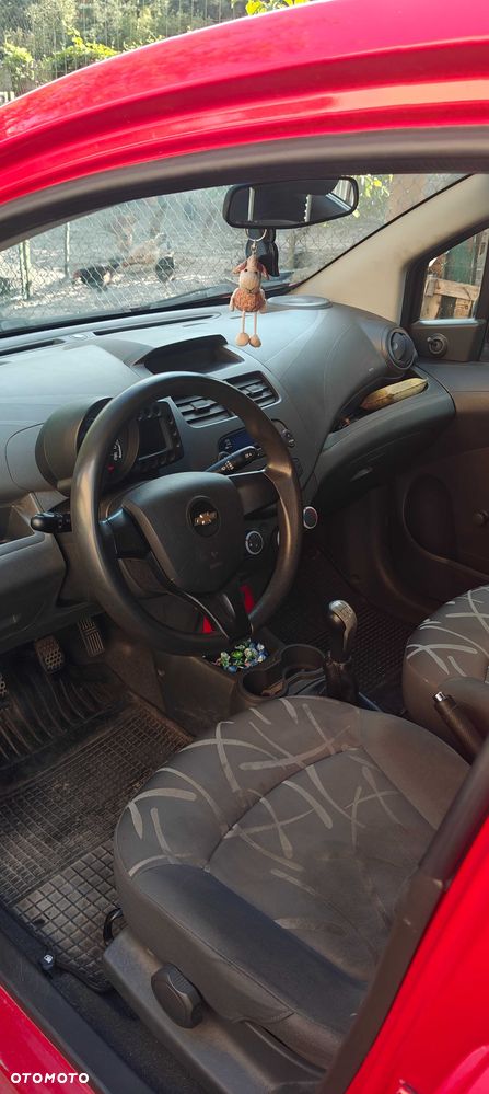 Chevrolet Spark - 8