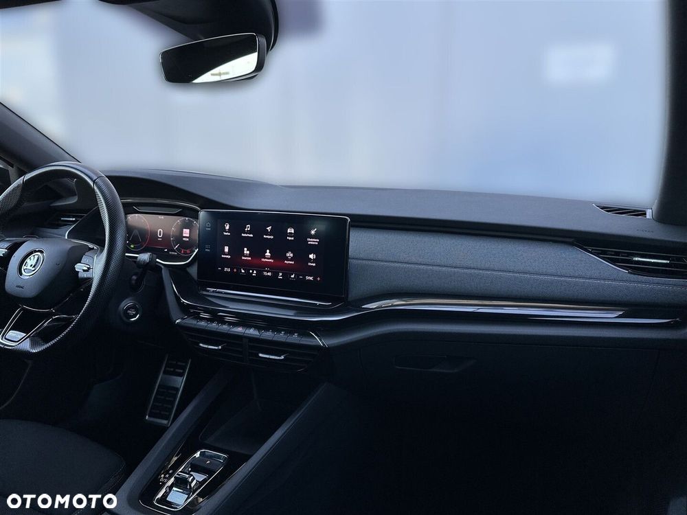 Skoda Octavia 2.0 TDI Sportline DSG - 14