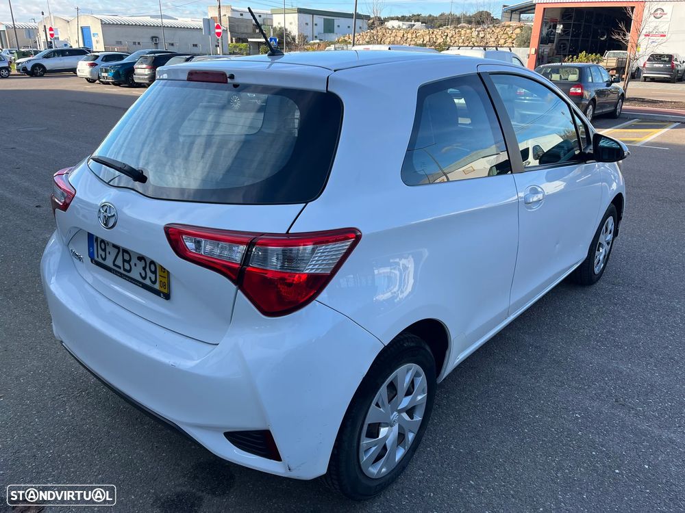 Toyota Yaris Ecobizz - 5