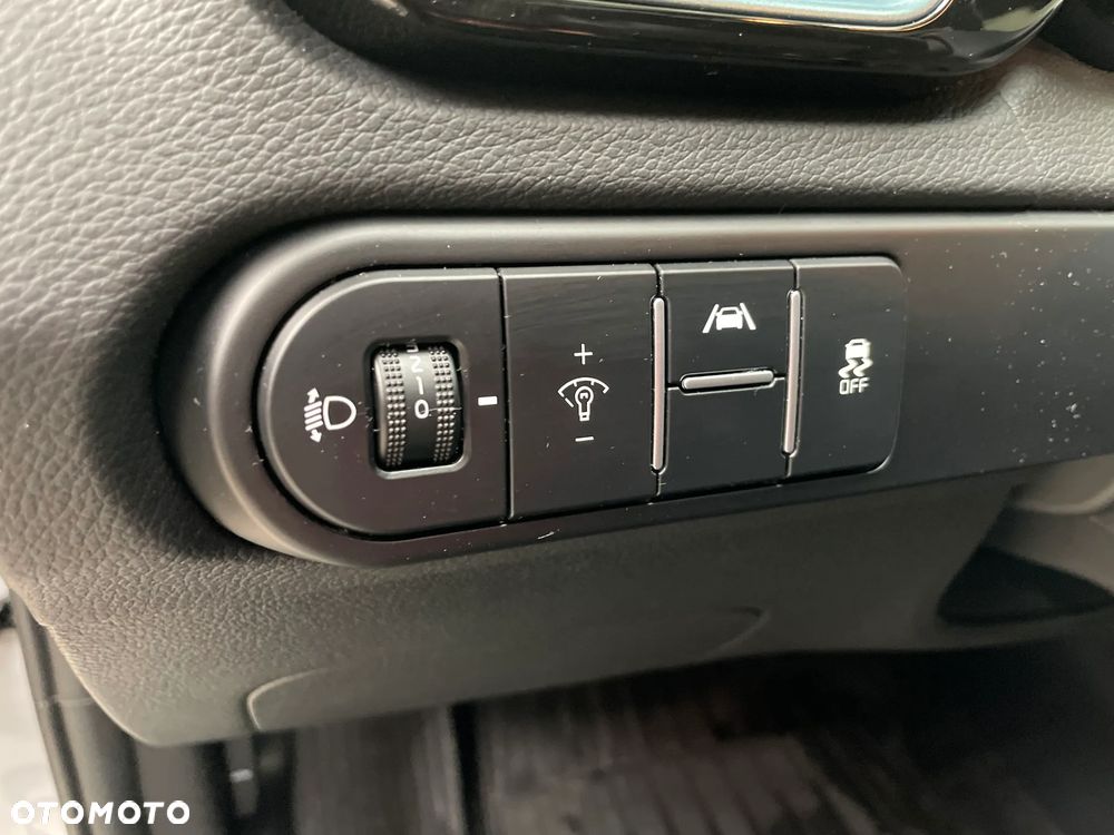 Kia XCeed 1.6 T-GDI Tribute DCT - 13