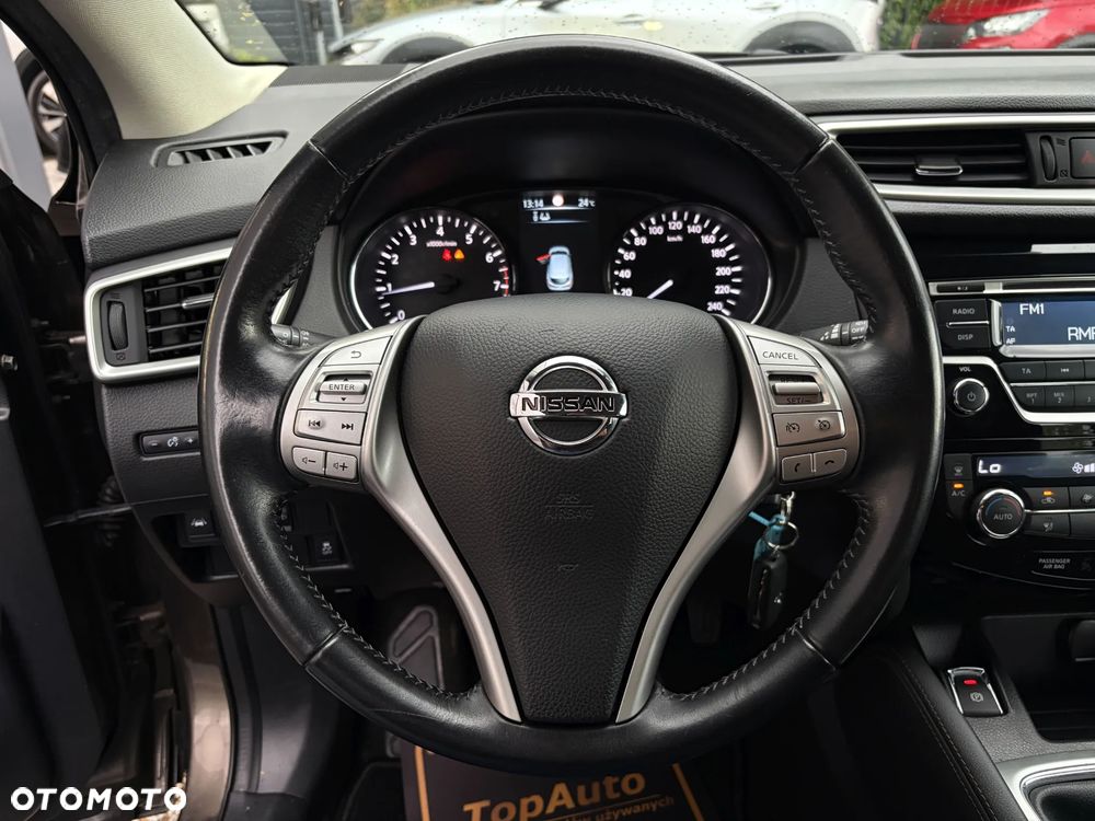 Nissan Qashqai 1.2 DIG-T N-Connecta EU6 - 22