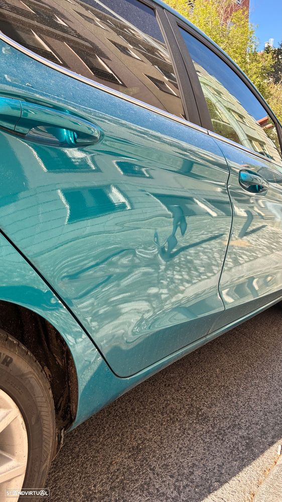 Ford Fiesta 1.0 EcoBoost Titanium - 11