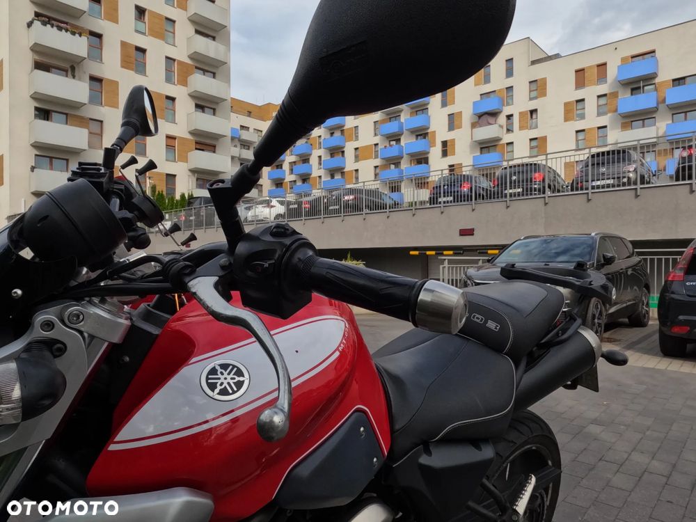Yamaha MT - 13
