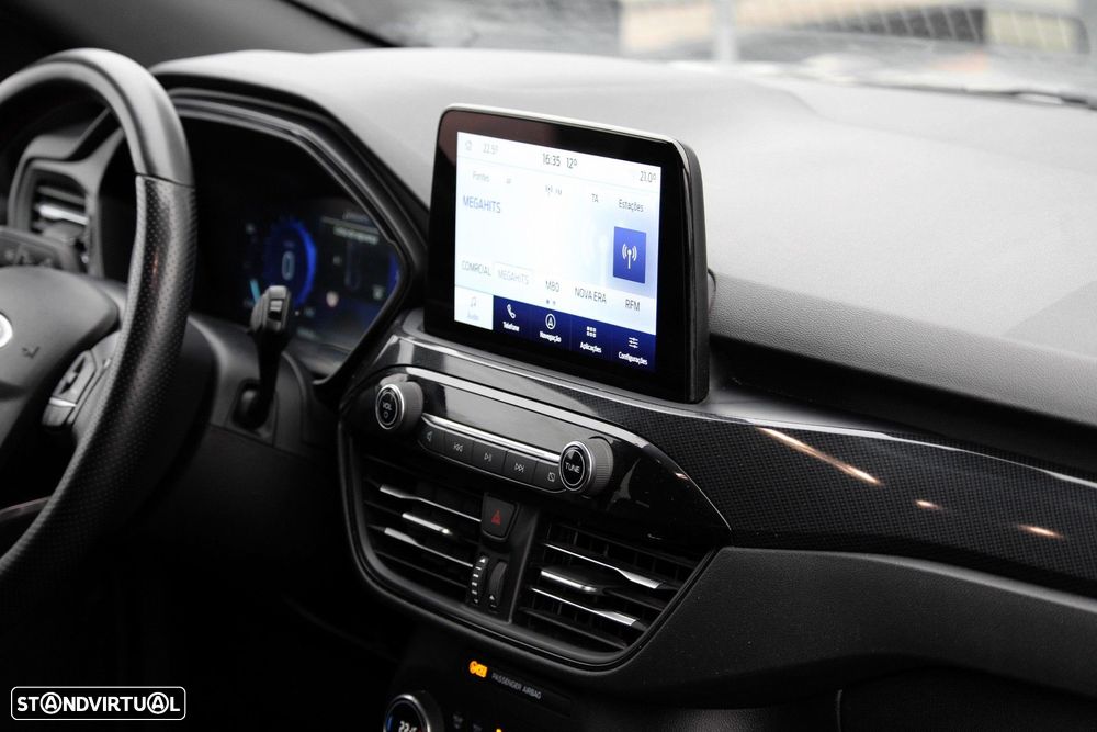 Ford Kuga 1.5 EcoBoost ST-Line - 17