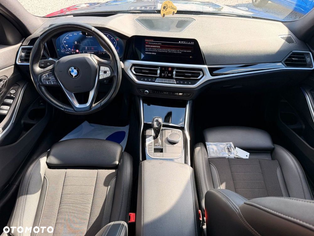 BMW Seria 3 - 34