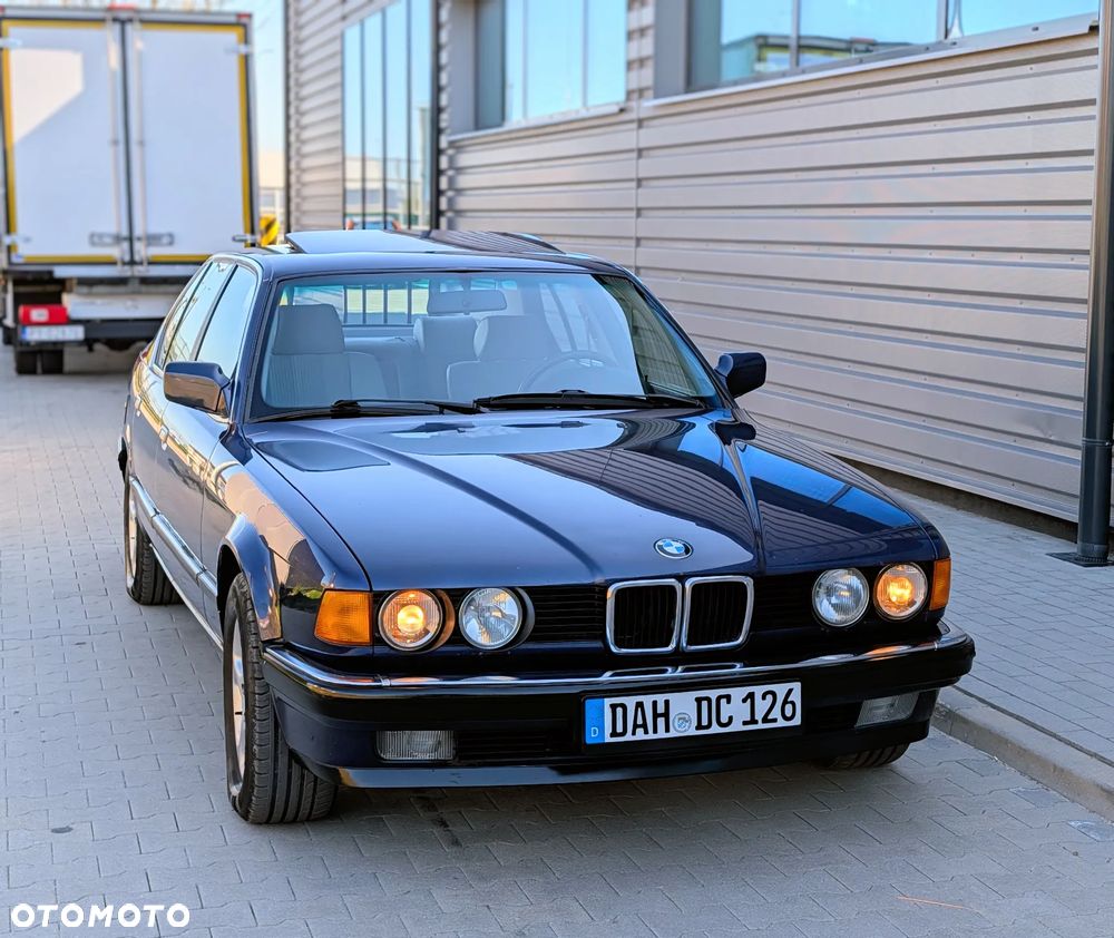 BMW Seria 7 - 10