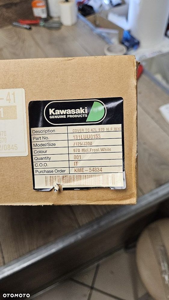 Nakładka na kufer centralny Kawasaki GTR 1400 131LUU0153 - 10