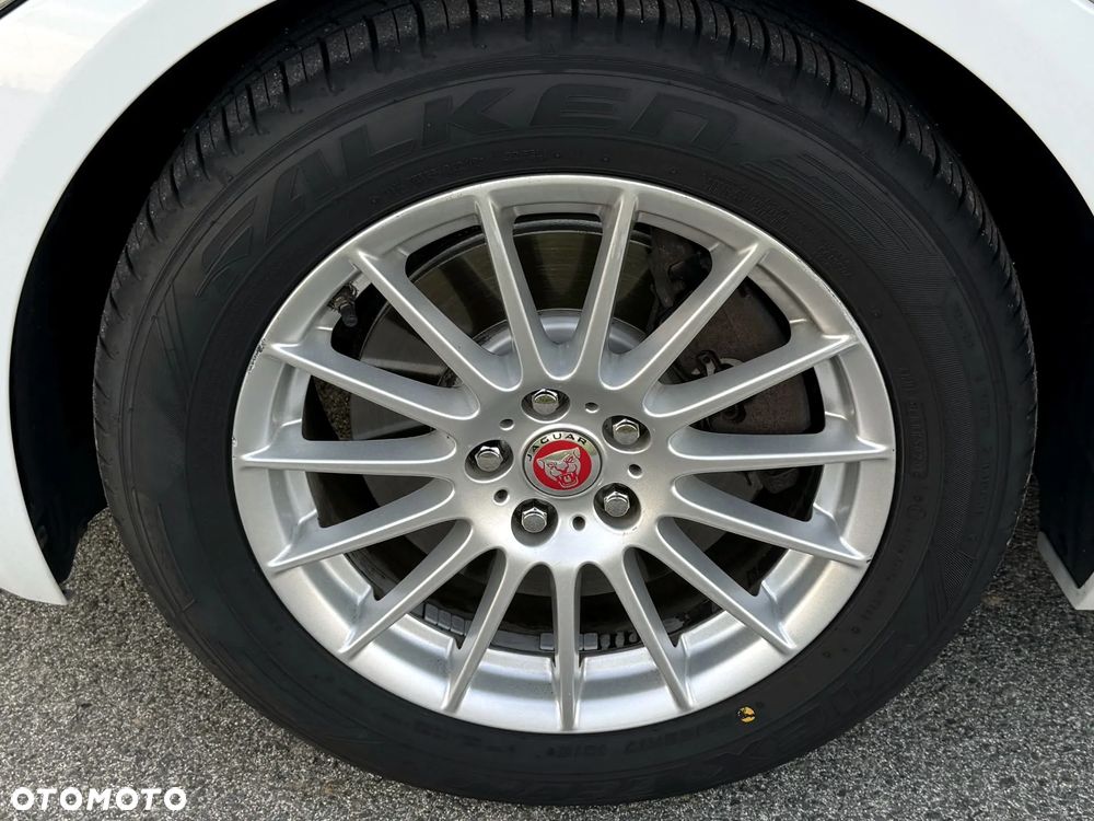 Jaguar XF 2.0 i4D AWD Prestige - 23