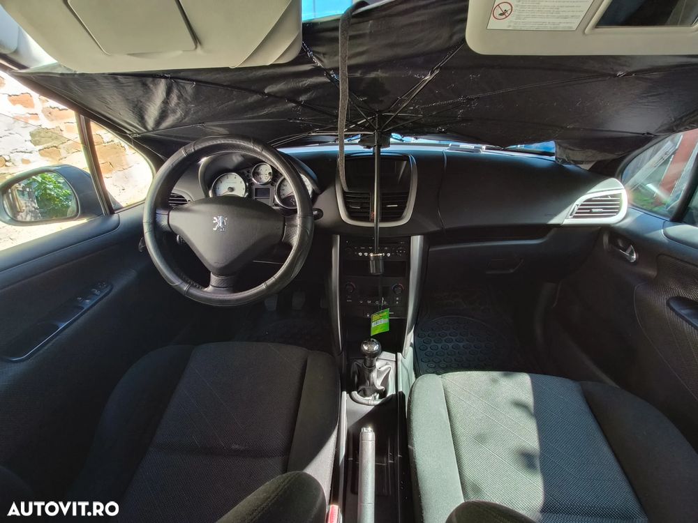 Peugeot 207 ver-sw-1-6-vti-active - 6