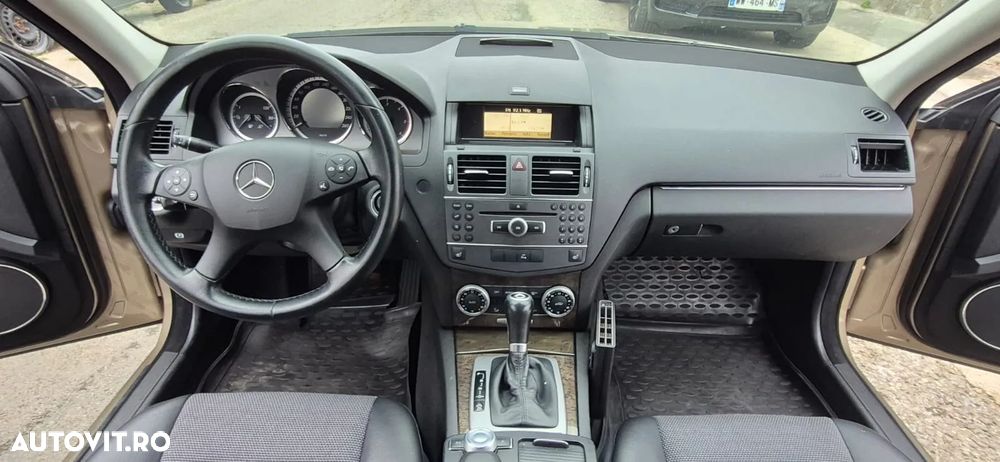 Mercedes-Benz C - 6