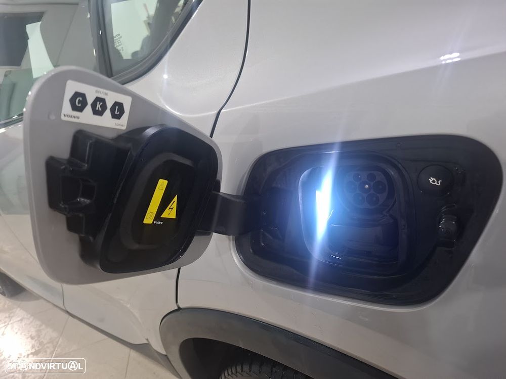 Volvo C40 Recharge 82 kWh Single M. Extended Range RWD Ultimate - 52
