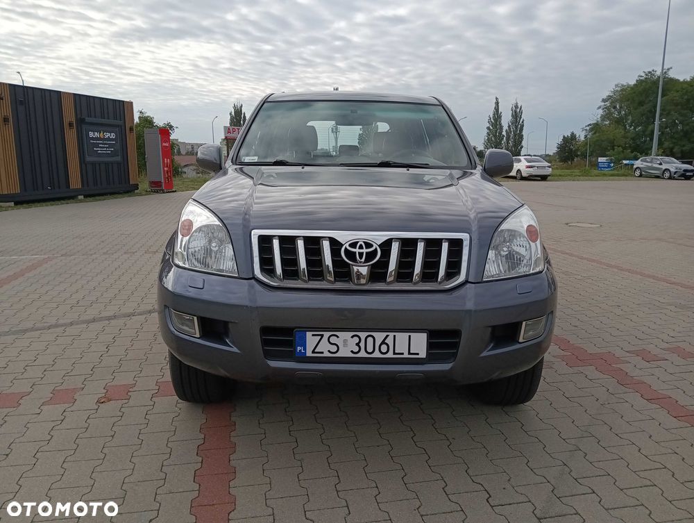 Toyota Land Cruiser 2002 photo 3
