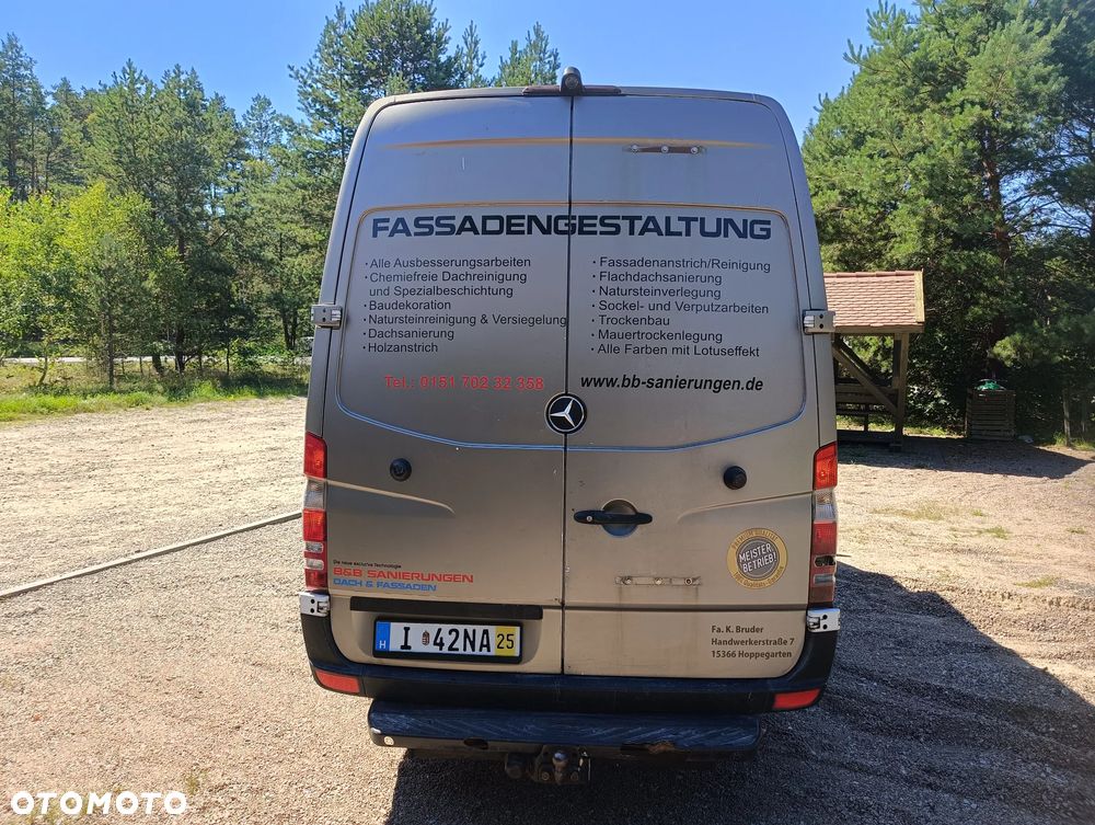 Mercedes-Benz Sprinter - 4