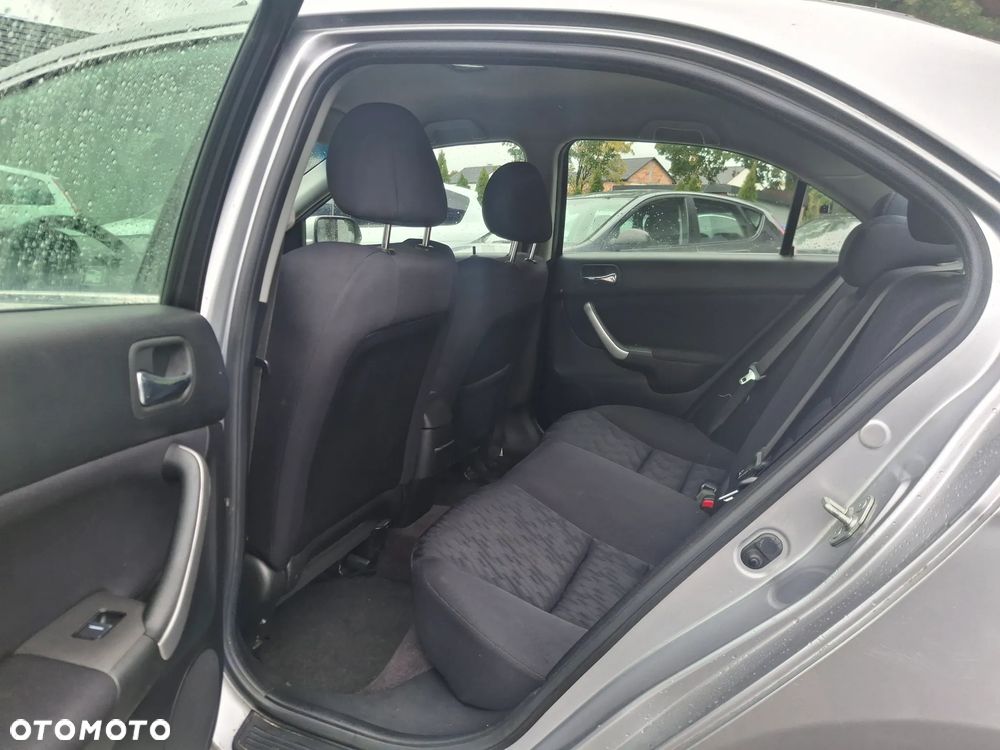 Honda Accord Tourer 2.0 i Sport - 22