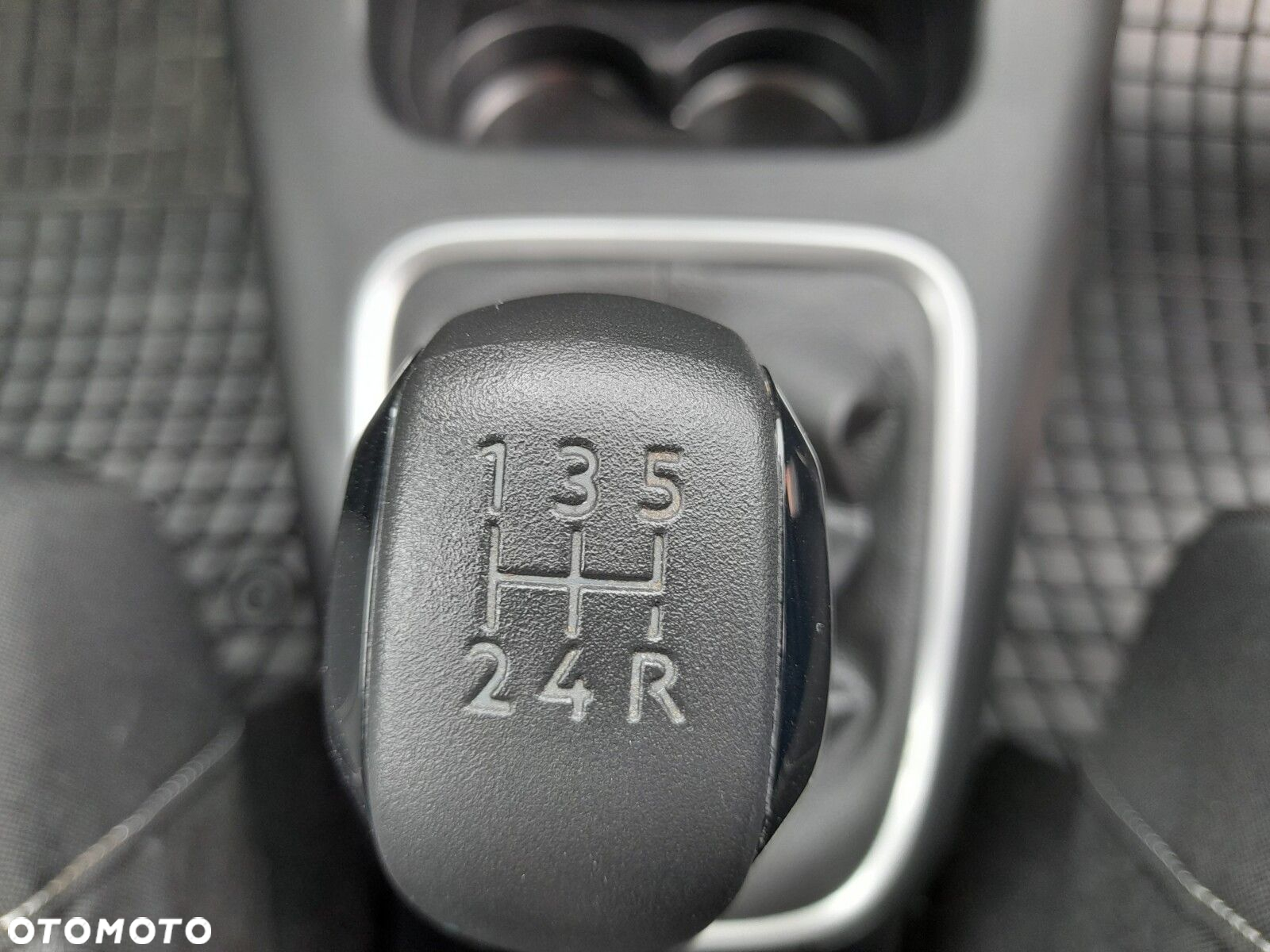 Citroën C3 1.2 PureTech Shine - 29