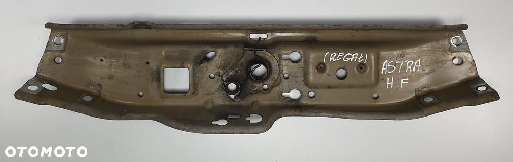 PAS PRZEDNI WZMOCNIENIE OPEL ASTRA III H - 3
