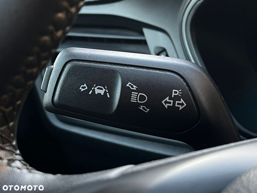 Ford Focus SW - 23