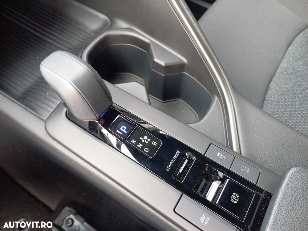 Toyota C-HR 1.8 HEV 140 CP 4x2 CVT Active - 26