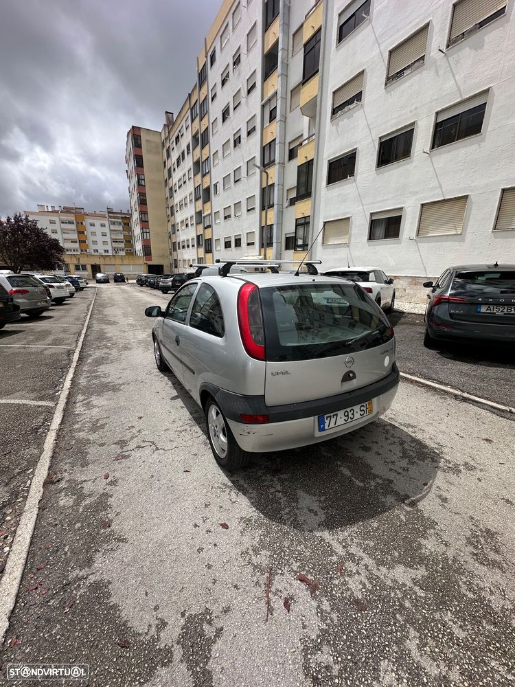 Opel Corsa 1.2 16V Confort - 6